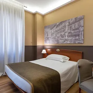 https://mastino-rooms.hotelinveneto.com